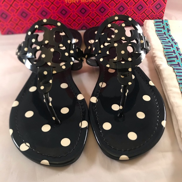 Tory Burch Miller Sandals Size 7.5, 8 - Picture 4 of 16